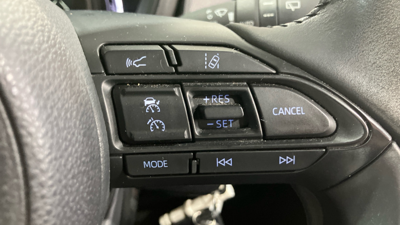 Toyota Aygo X 1.0 VVT-i Edge 5dr Petrol Hatchback